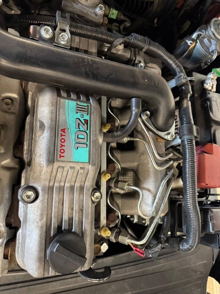 Toyota 10811 06-8FD25F  - 柴油叉车:图4 Toyota 10811 06-8FD25F  - 柴油叉车:图4