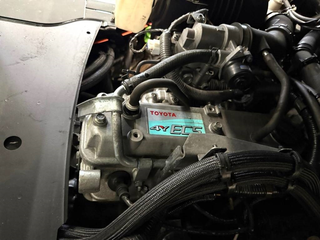 Toyota 10860 - 02-8FGF25 - 液化石油气叉车:图4 Toyota 10860 - 02-8FGF25 - 液化石油气叉车:图4