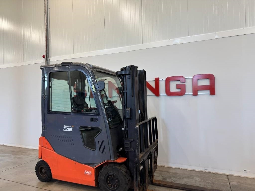 Toyota 10938 8FBMKT25 - 电动叉车:图1 Toyota 10938 8FBMKT25 - 电动叉车:图1
