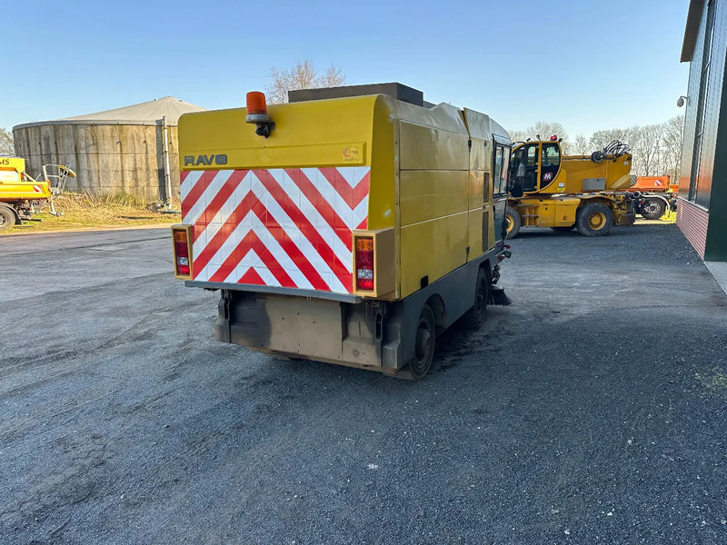 Ravo 530 VEEGMACHINE/SWEEPER!! - 道路清扫机:图4 Ravo 530 VEEGMACHINE/SWEEPER!! - 道路清扫机:图4