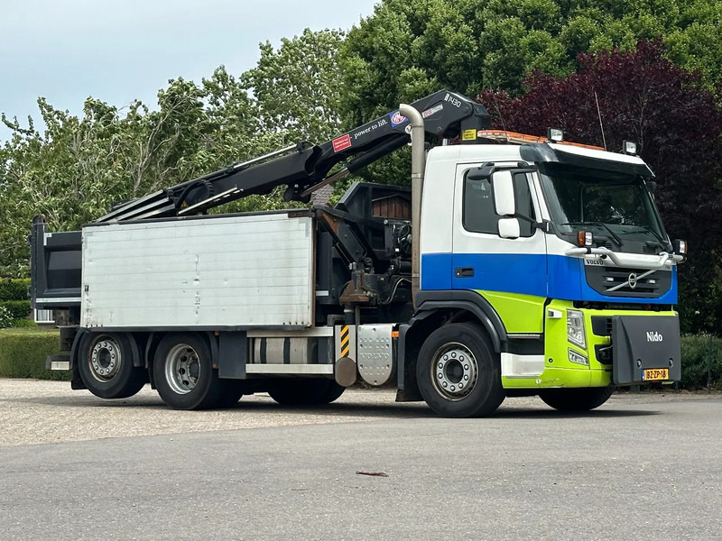 Volvo FM 330 186dkm! !!6X2!!Kraan/KIPPER!!RADIO REMOTE! EX-GEMEENTE/KOMMUNAL! - 翻斗车, 起重车:图2 Volvo FM 330 186dkm! !!6X2!!Kraan/KIPPER!!RADIO REMOTE! EX-GEMEENTE/KOMMUNAL! - 翻斗车, 起重车:图2
