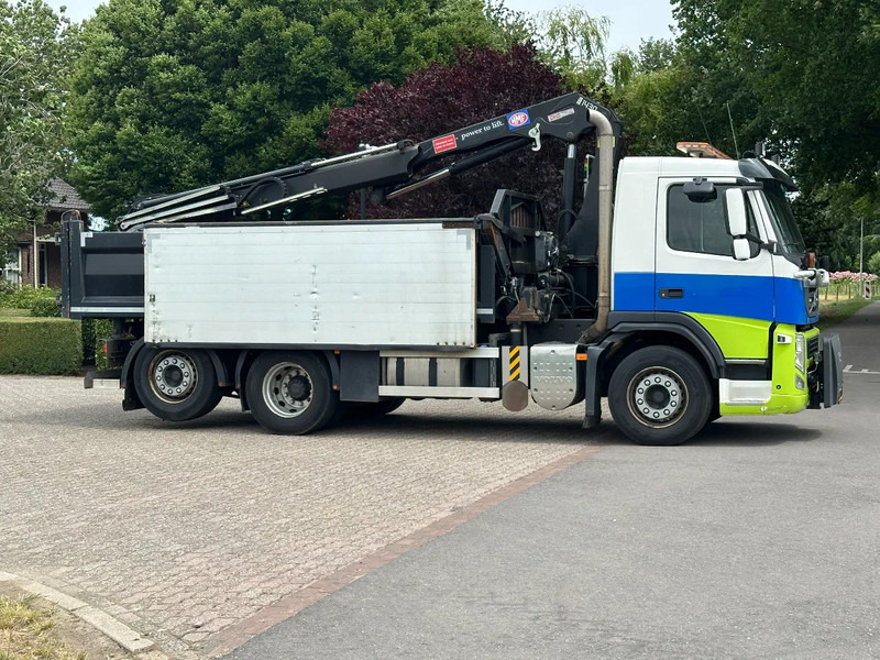 Volvo FM 330 186dkm! !!6X2!!Kraan/KIPPER!!RADIO REMOTE! EX-GEMEENTE/KOMMUNAL! - 翻斗车, 起重车:图5 Volvo FM 330 186dkm! !!6X2!!Kraan/KIPPER!!RADIO REMOTE! EX-GEMEENTE/KOMMUNAL! - 翻斗车, 起重车:图5