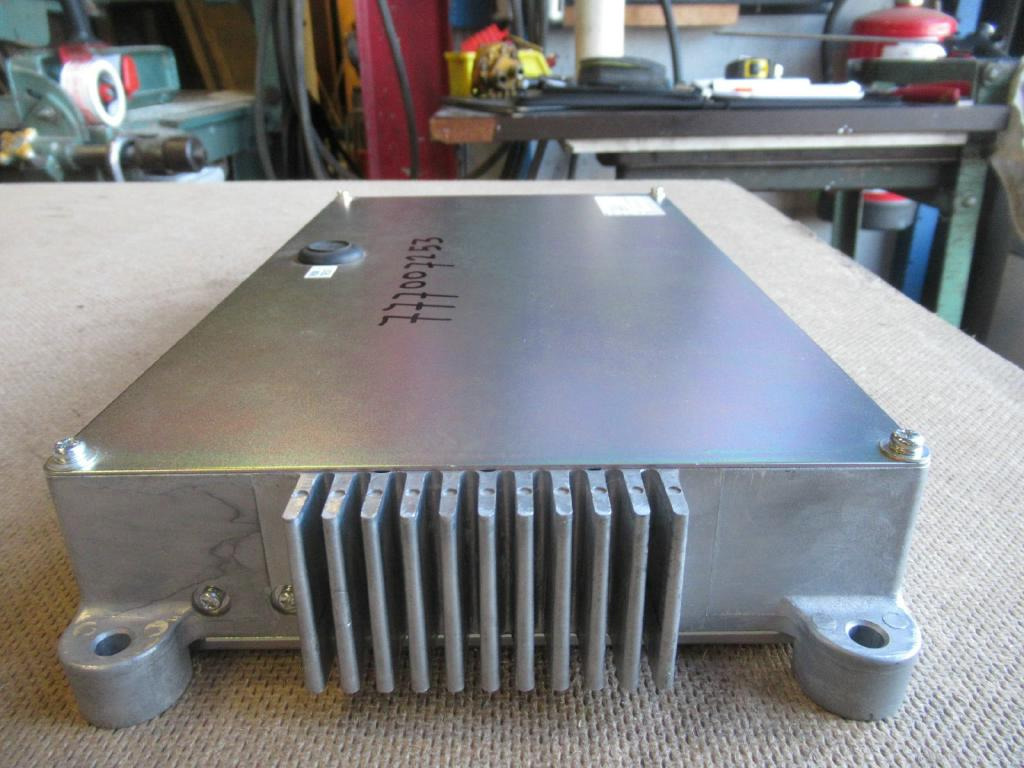 CNH YN22E00015F3 - ECU 适用于 建筑机械:图2 CNH YN22E00015F3 - ECU 适用于 建筑机械:图2