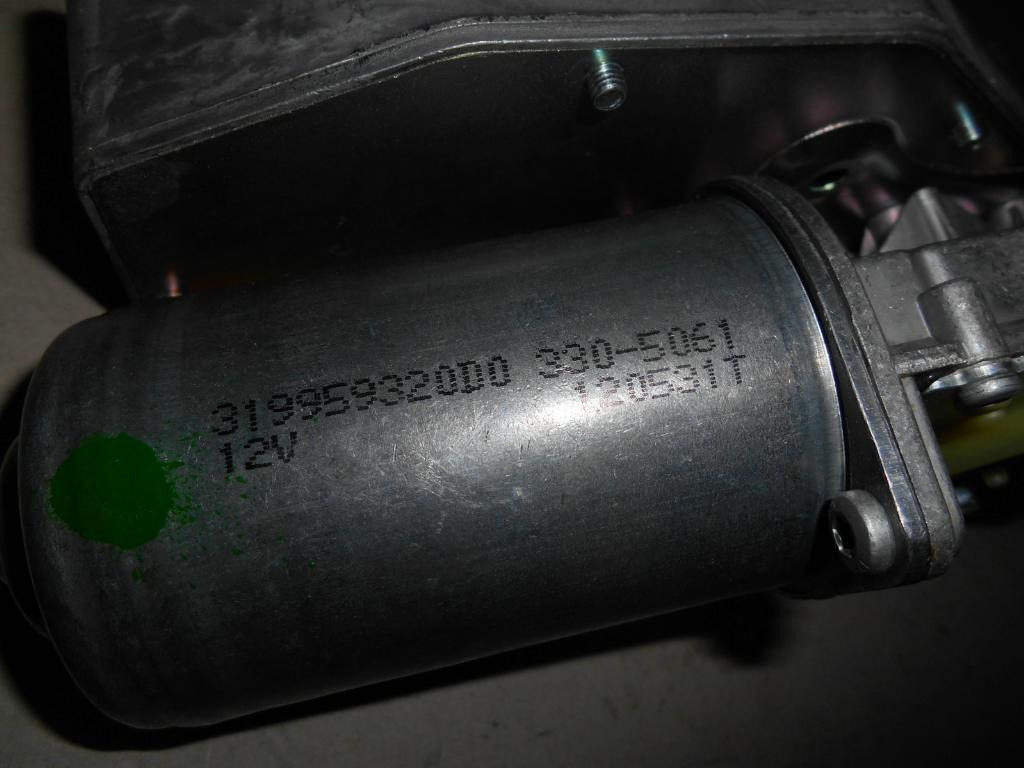 Caterpillar 3305061 - - 雨刮器 适用于 建筑机械:图5 Caterpillar 3305061 - - 雨刮器 适用于 建筑机械:图5