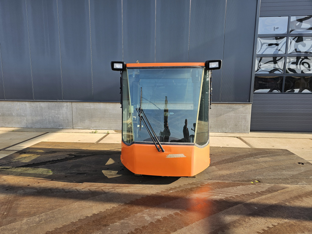 Doosan 220101-00071B - 220101-00071B - 驾驶室 适用于 建筑机械:图2 Doosan 220101-00071B - 220101-00071B - 驾驶室 适用于 建筑机械:图2