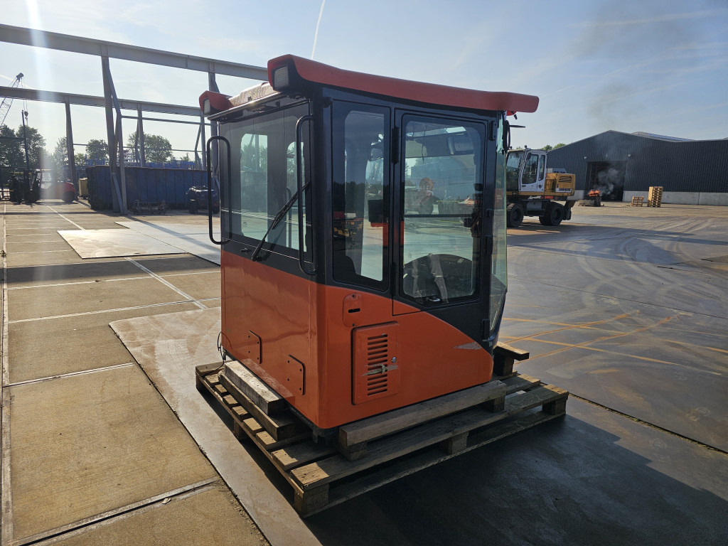 Doosan 220101-00229T - 220101-00229U - 驾驶室 适用于 建筑机械:图4 Doosan 220101-00229T - 220101-00229U - 驾驶室 适用于 建筑机械:图4