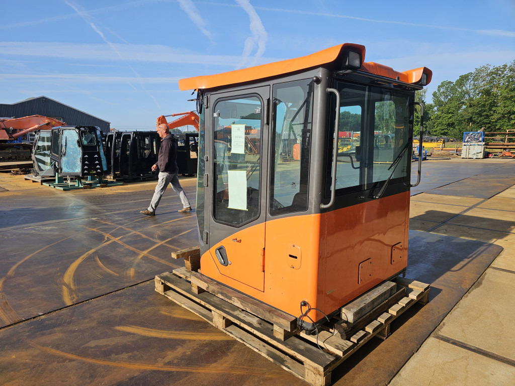 Doosan 220101-00229T - 220101-00229X - 驾驶室 适用于 建筑机械:图5 Doosan 220101-00229T - 220101-00229X - 驾驶室 适用于 建筑机械:图5