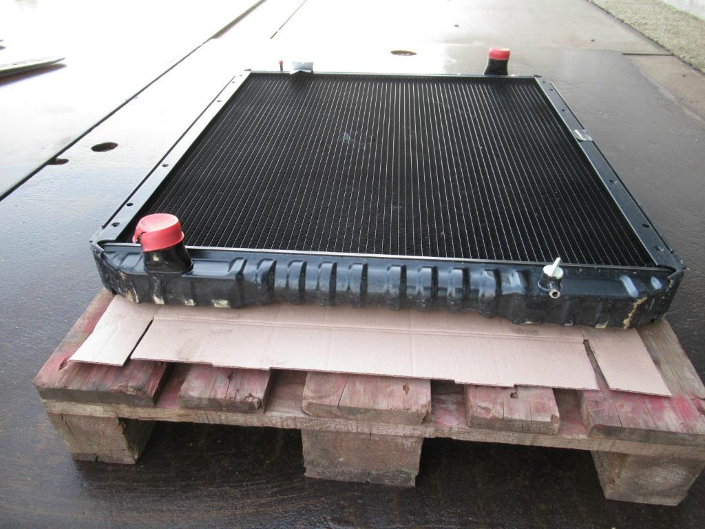 Hitachi 4374647 - 71418842 - 散热器 适用于 建筑机械:图4 Hitachi 4374647 - 71418842 - 散热器 适用于 建筑机械:图4