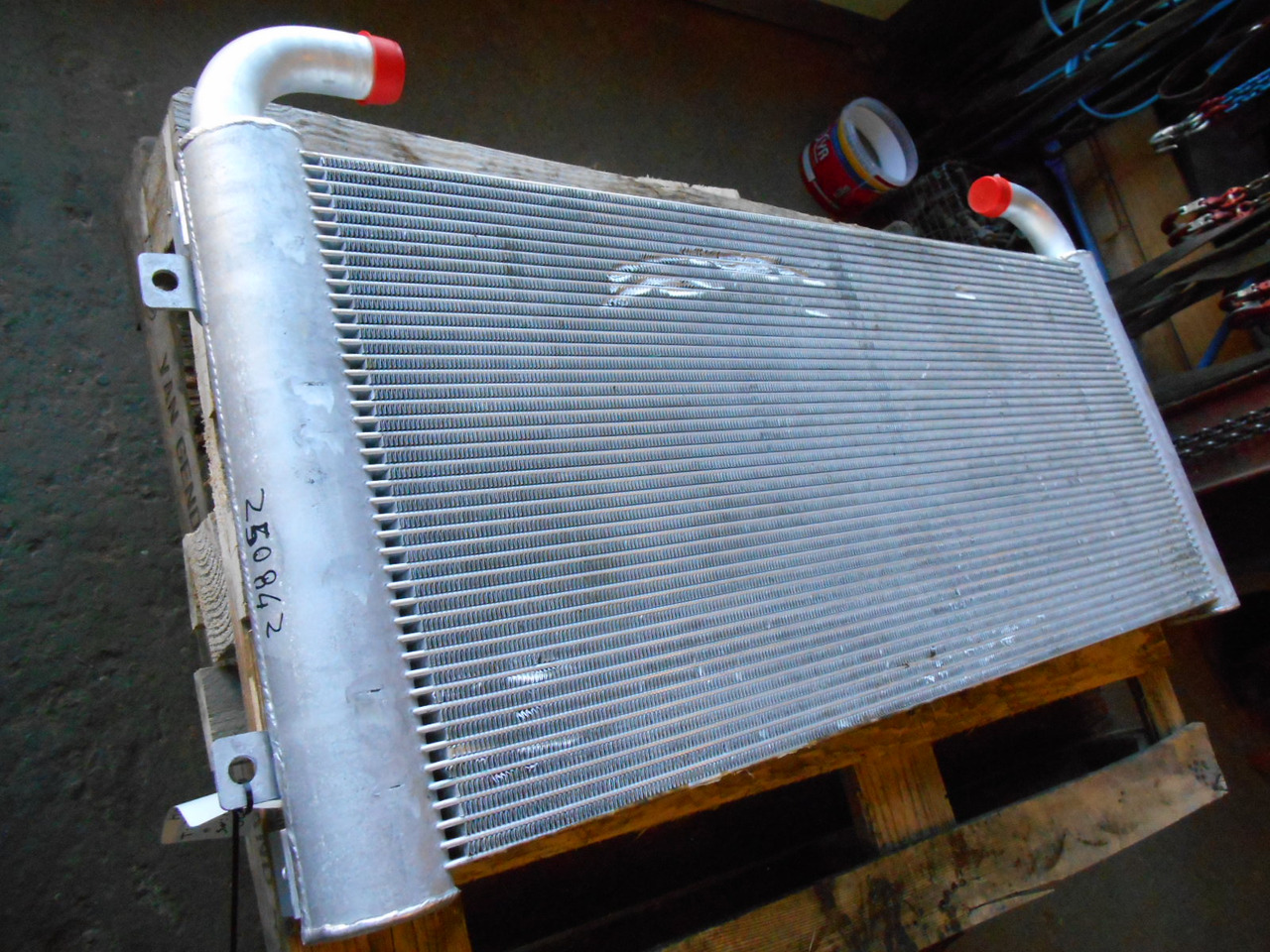Hitachi 4648857 - 油冷却器 适用于 建筑机械:图1 Hitachi 4648857 - 油冷却器 适用于 建筑机械:图1