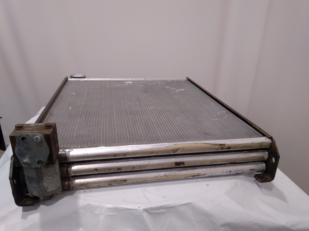 Hitachi 4654986 - 油冷却器 适用于 建筑机械:图2 Hitachi 4654986 - 油冷却器 适用于 建筑机械:图2