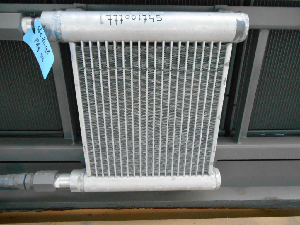 Hitachi 4658096 - 油冷却器 适用于 建筑机械:图4 Hitachi 4658096 - 油冷却器 适用于 建筑机械:图4