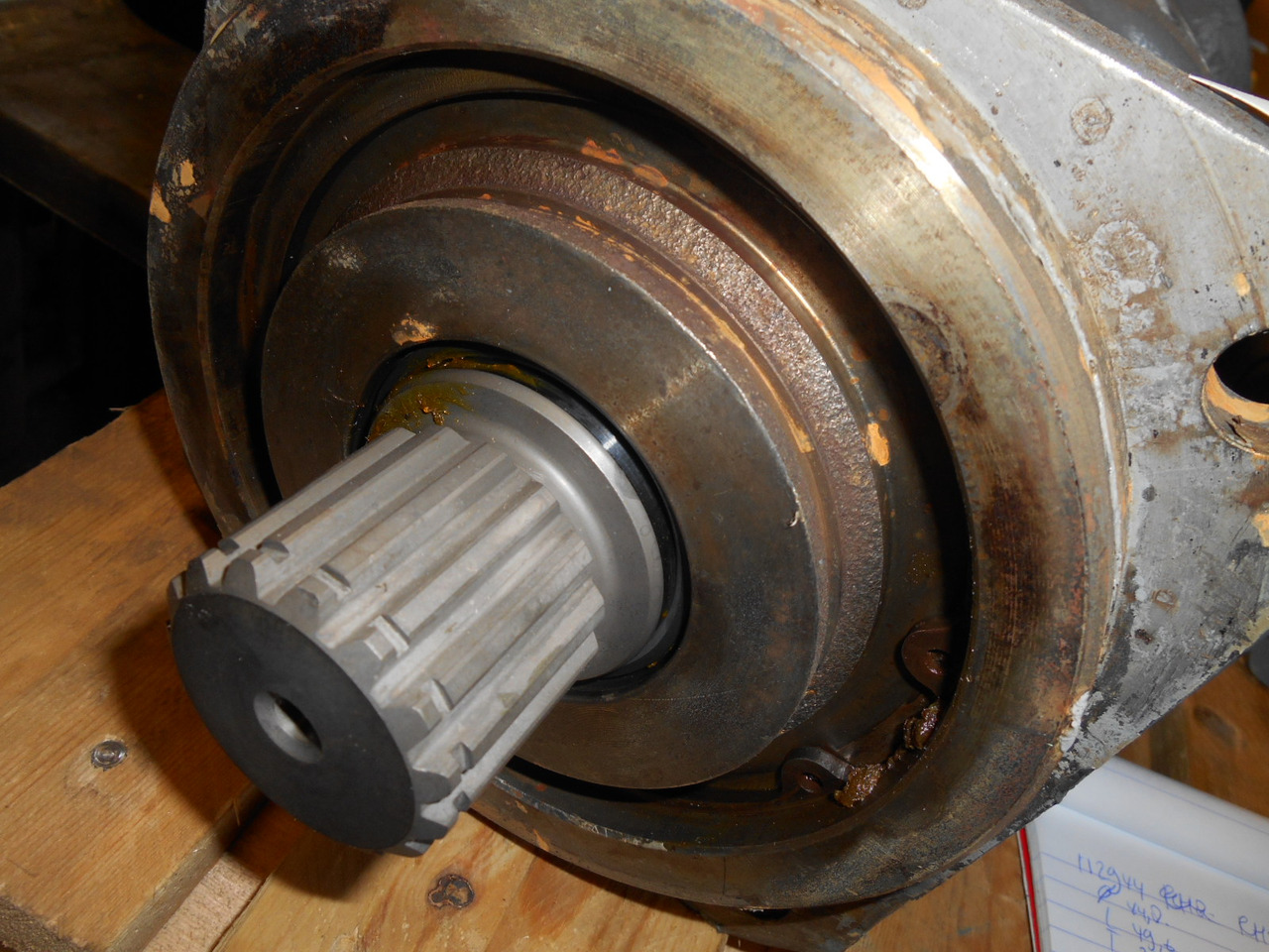 Hitachi 9077555 - - 液压泵 适用于 建筑机械:图5 Hitachi 9077555 - - 液压泵 适用于 建筑机械:图5