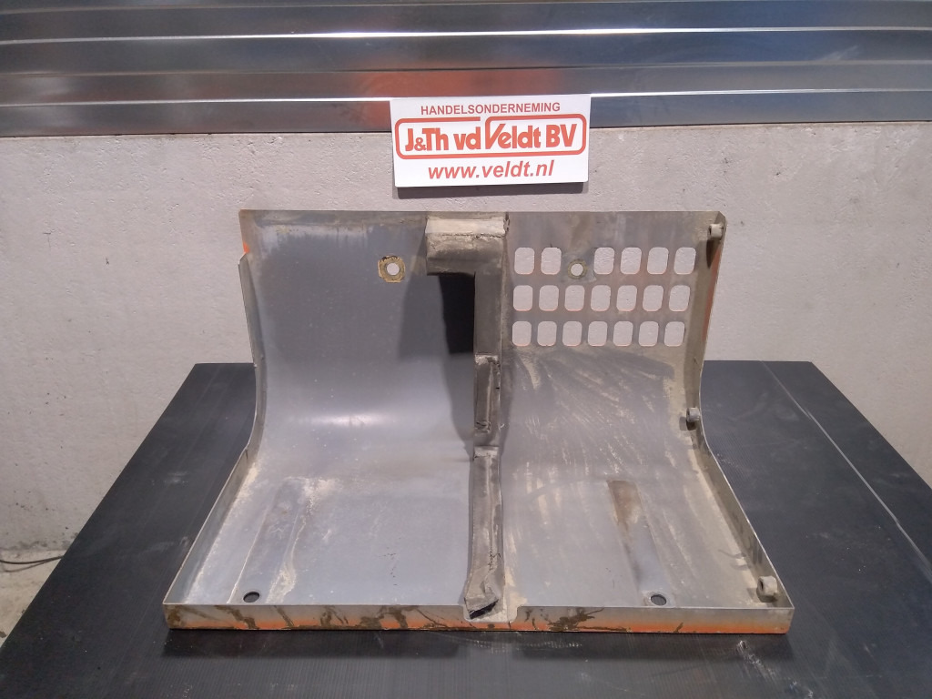 Hitachi ZX670LCH-3 - - 车门及其零件 适用于 建筑机械:图3 Hitachi ZX670LCH-3 - - 车门及其零件 适用于 建筑机械:图3