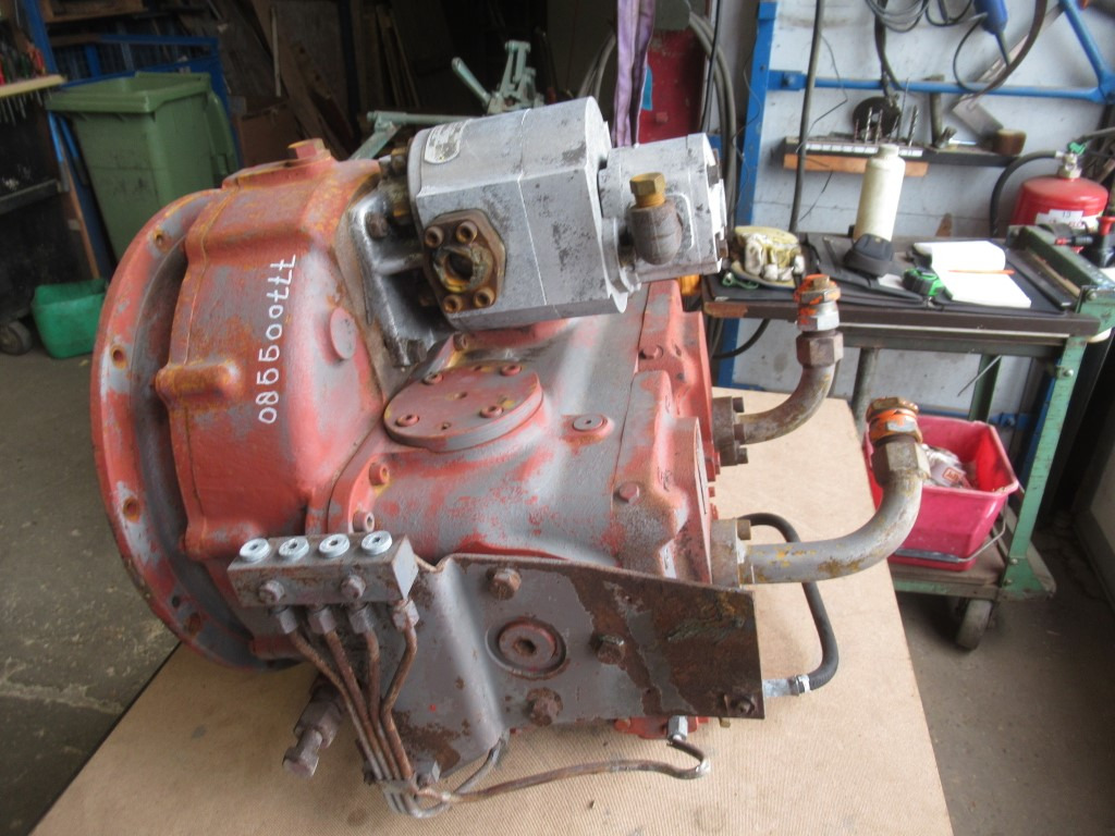 Kawasaki KVC925DP-R - - 液压泵 适用于 建筑机械:图1 Kawasaki KVC925DP-R - - 液压泵 适用于 建筑机械:图1