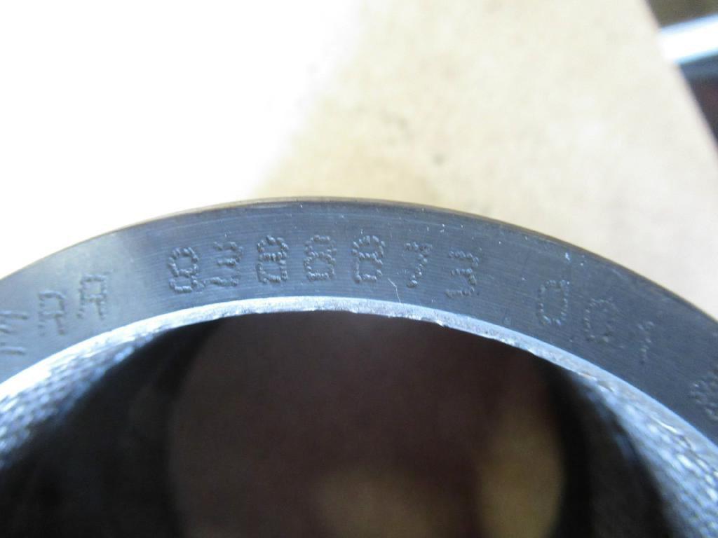 Liebherr 9388873 001 - - 活塞/环/ 衬套 适用于 建筑机械:图3 Liebherr 9388873 001 - - 活塞/环/ 衬套 适用于 建筑机械:图3