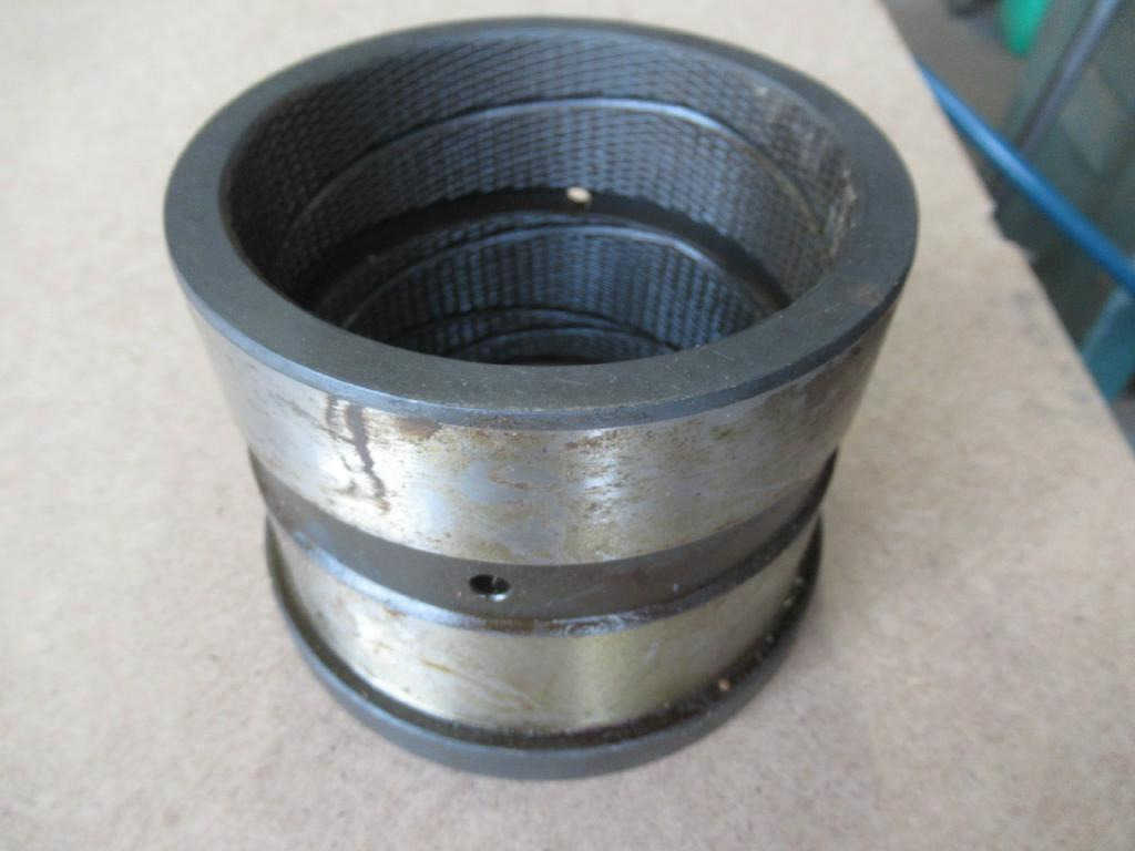 Liebherr 9388873 001 - - 活塞/环/ 衬套 适用于 建筑机械:图1 Liebherr 9388873 001 - - 活塞/环/ 衬套 适用于 建筑机械:图1