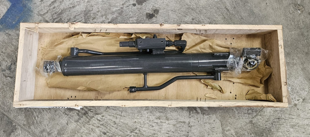 New Holland 31MK-52912CG - 液压缸 适用于 建筑机械:图1 New Holland 31MK-52912CG - 液压缸 适用于 建筑机械:图1