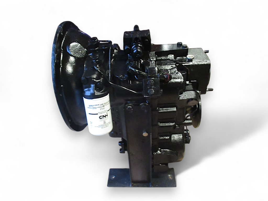 New Holland 85805276R - 85803045 - 变速箱 适用于 建筑机械:图1 New Holland 85805276R - 85803045 - 变速箱 适用于 建筑机械:图1