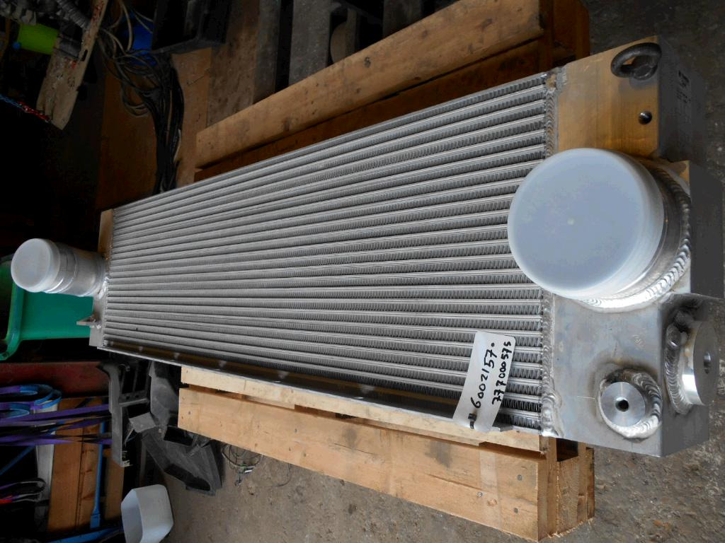 Terex O&K 6002157 - 中冷器 适用于 建筑机械:图1 Terex O&K 6002157 - 中冷器 适用于 建筑机械:图1