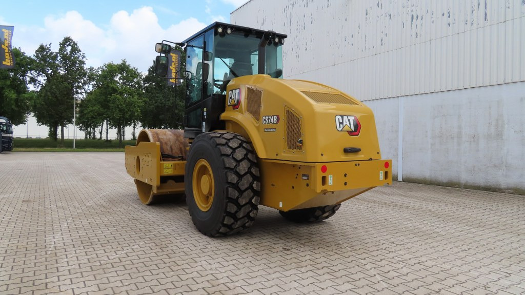 Caterpillar CS 74 B - 压实机:图4 Caterpillar CS 74 B - 压实机:图4
