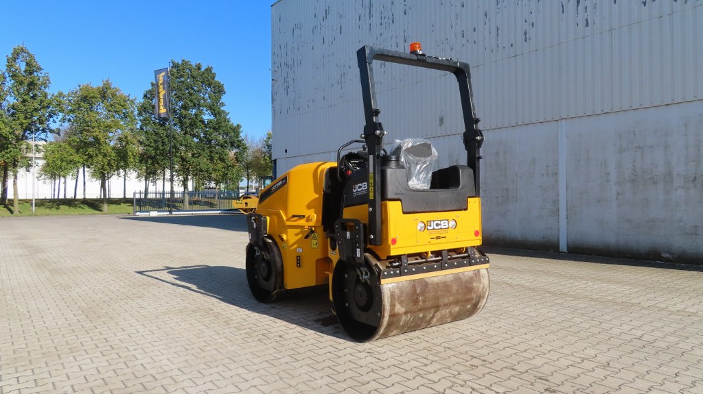 JCB CT380-130 - 压路机:图4 JCB CT380-130 - 压路机:图4