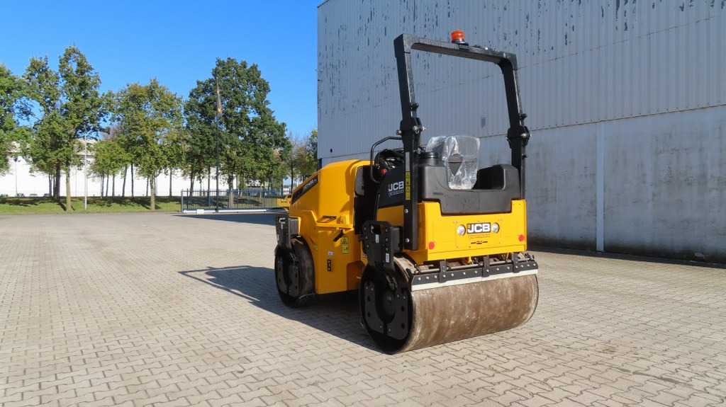 JCB CT430-140 - 压路机:图4 JCB CT430-140 - 压路机:图4