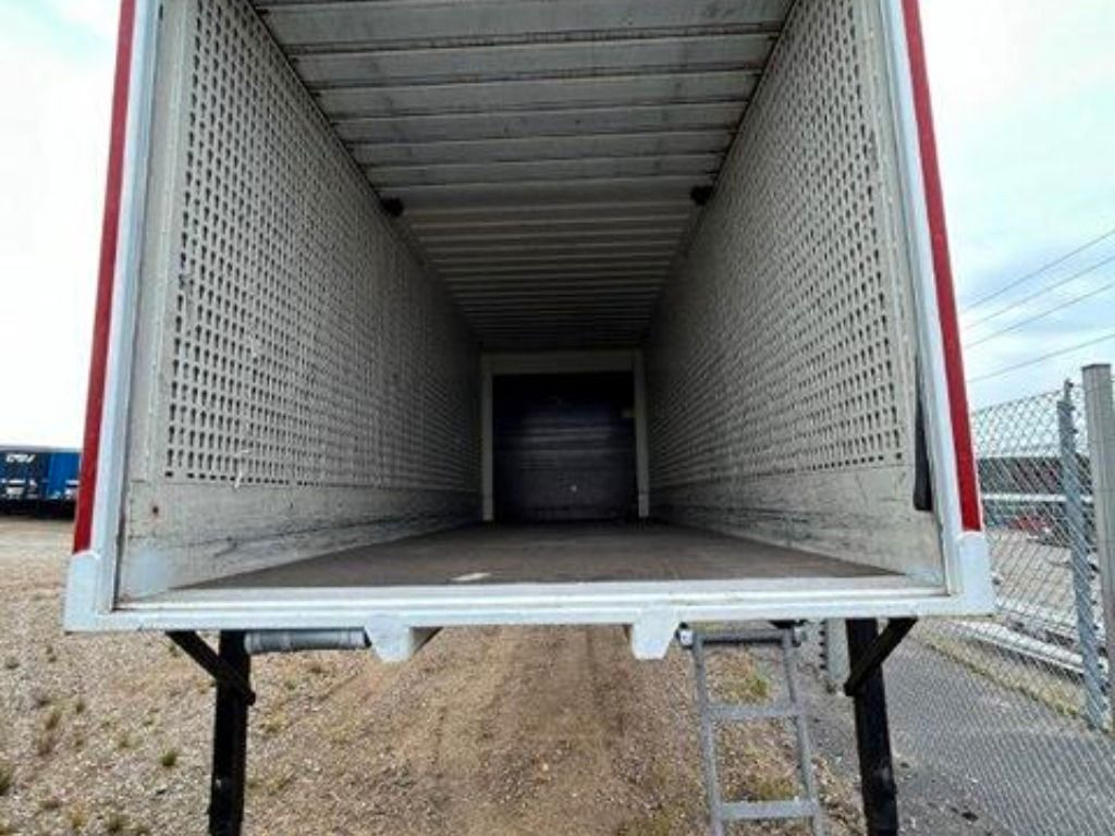 Krone Heck Alu.- Rolltor Krone Heck Alu.- Rolltor - 可拆卸车身 - 厢式:图5 Krone Heck Alu.- Rolltor Krone Heck Alu.- Rolltor - 可拆卸车身 - 厢式:图5