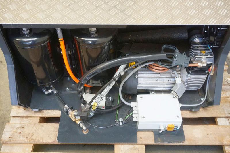 LINDE Kompressor für Druckluftbremsanlage Linde P 80 - 空气制动压缩机 适用于 牵引车站:图2 LINDE Kompressor für Druckluftbremsanlage Linde P 80 - 空气制动压缩机 适用于 牵引车站:图2