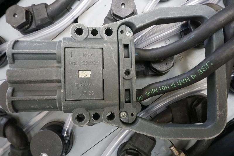 Linde 24 Volt 3 PzS 375 Ah - 电池:图4 Linde 24 Volt 3 PzS 375 Ah - 电池:图4