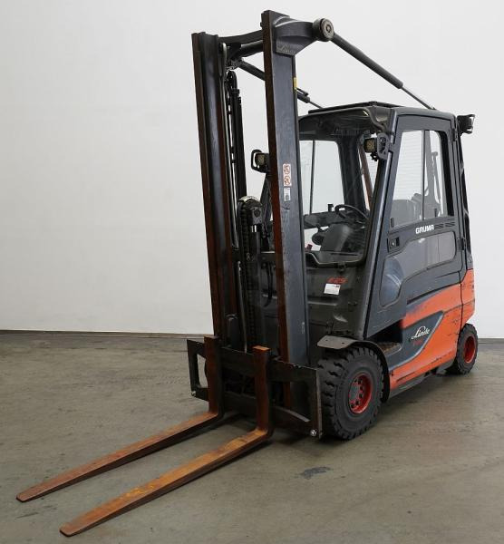 Linde E 25 387 - 电动叉车:图1 Linde E 25 387 - 电动叉车:图1