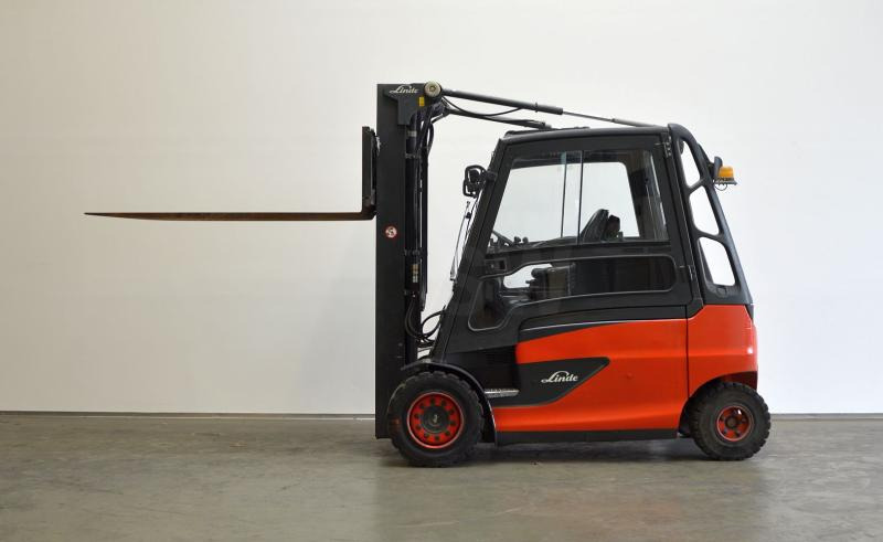 Linde E 50 HL 388 - 电动叉车:图4 Linde E 50 HL 388 - 电动叉车:图4
