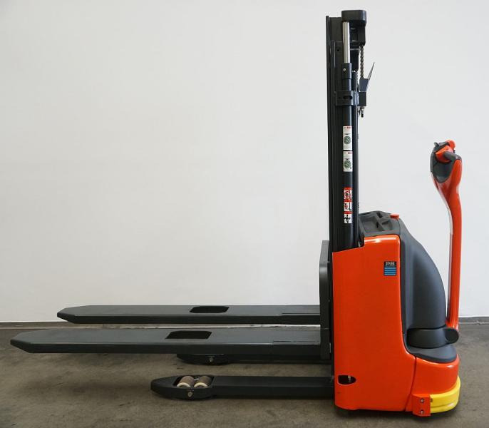 Linde L 12 1172-01 - 堆垛机:图3 Linde L 12 1172-01 - 堆垛机:图3
