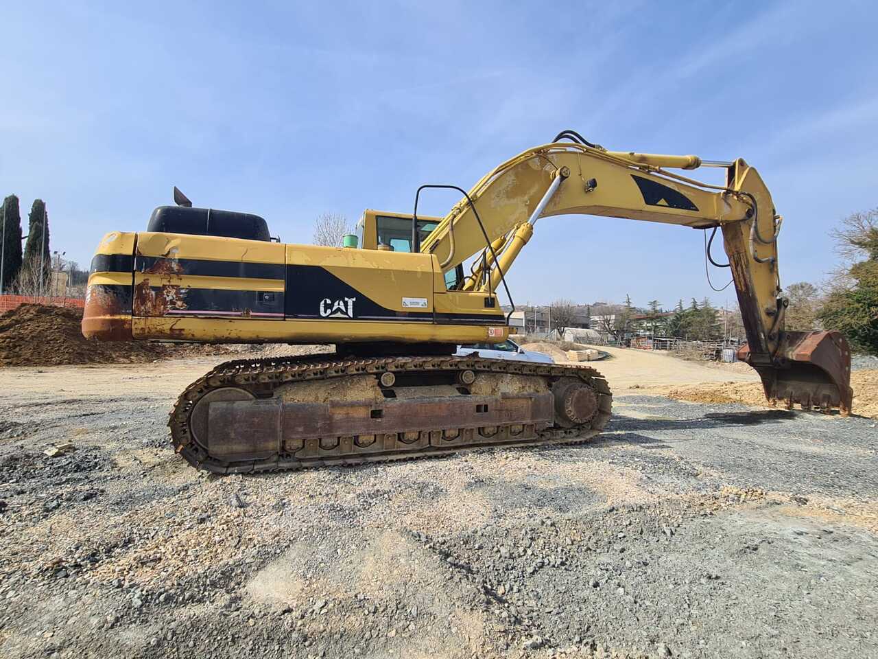 CATERPILLAR 330BLN - 履带式挖掘机:图3 CATERPILLAR 330BLN - 履带式挖掘机:图3
