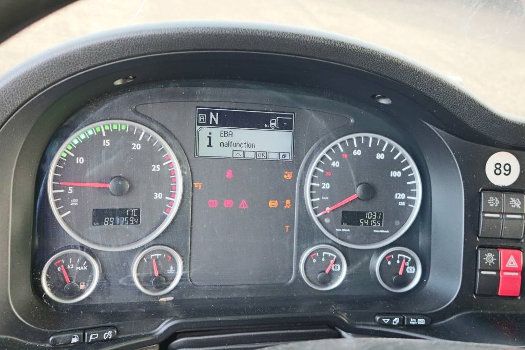 MAN TGX 28.480 6X2-2 BLS Serie 7348 - 牵引车:图5 MAN TGX 28.480 6X2-2 BLS Serie 7348 - 牵引车:图5