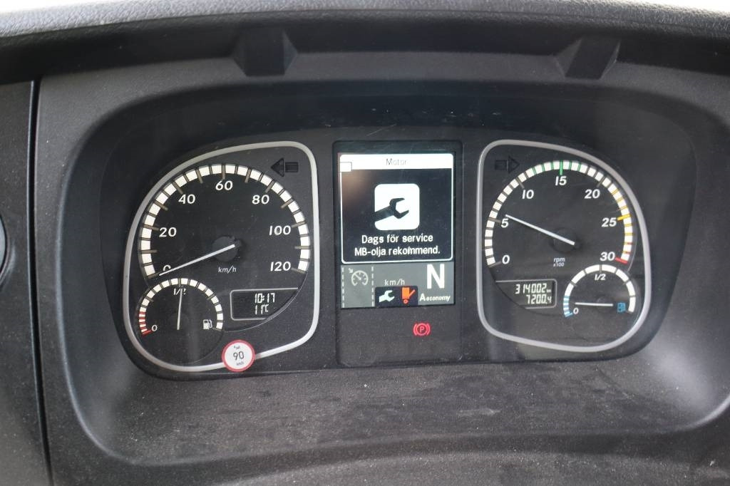 Mercedes-Benz ATEGO 1524 Serie 7240 - 厢式卡车:图5 Mercedes-Benz ATEGO 1524 Serie 7240 - 厢式卡车:图5
