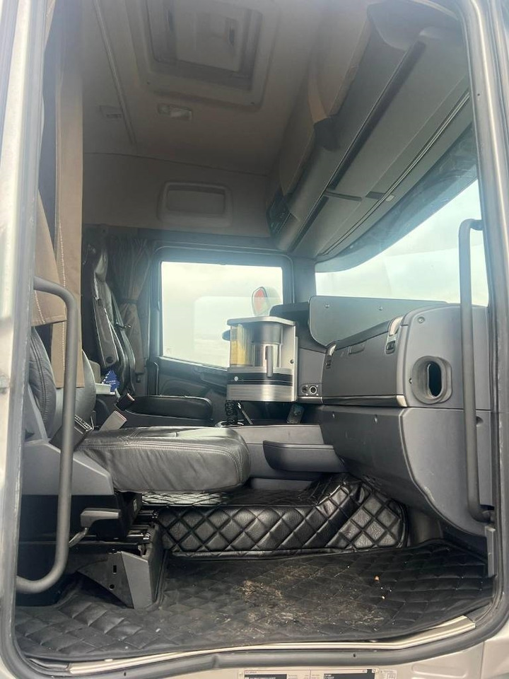 驾驶室底盘卡车 Scania R490 LB 6X2*4 MNB serie 0207 Euro 6：图17