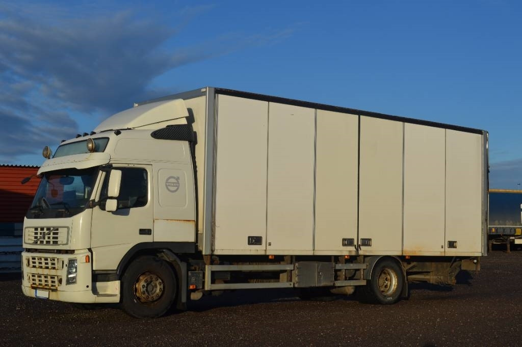 Volvo FM-340 4X2 Serie 1468 - 厢式卡车:图2 Volvo FM-340 4X2 Serie 1468 - 厢式卡车:图2