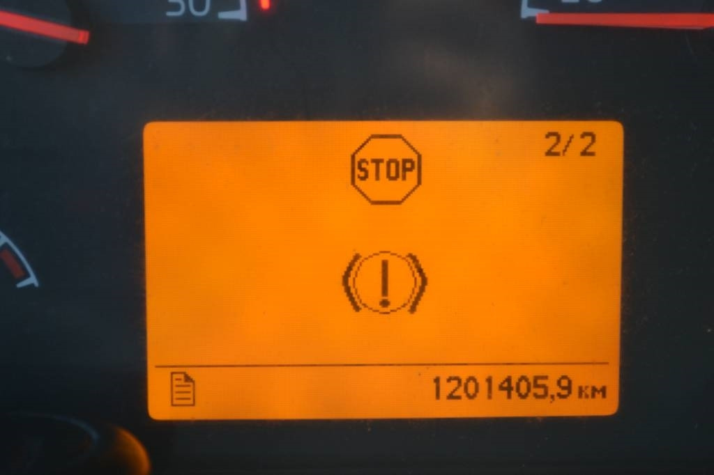 Volvo FM-340 4X2 Serie 1468 - 厢式卡车:图4 Volvo FM-340 4X2 Serie 1468 - 厢式卡车:图4