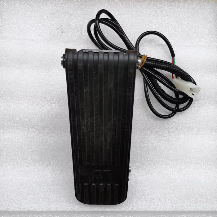Qingdao Promising Accelerator Pedal for FLAND EL45 Electric Wheel Loader - 踏板 适用于 轮式装载机:图3 Qingdao Promising Accelerator Pedal for FLAND EL45 Electric Wheel Loader - 踏板 适用于 轮式装载机:图3