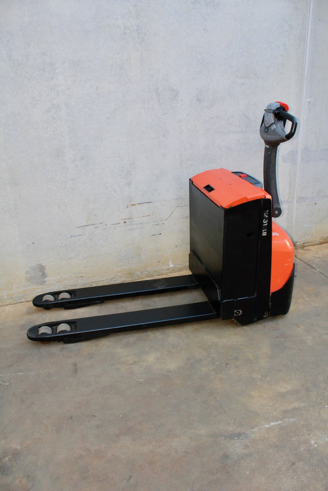 BT LWE 160 - 码垛车:图2 BT LWE 160 - 码垛车:图2