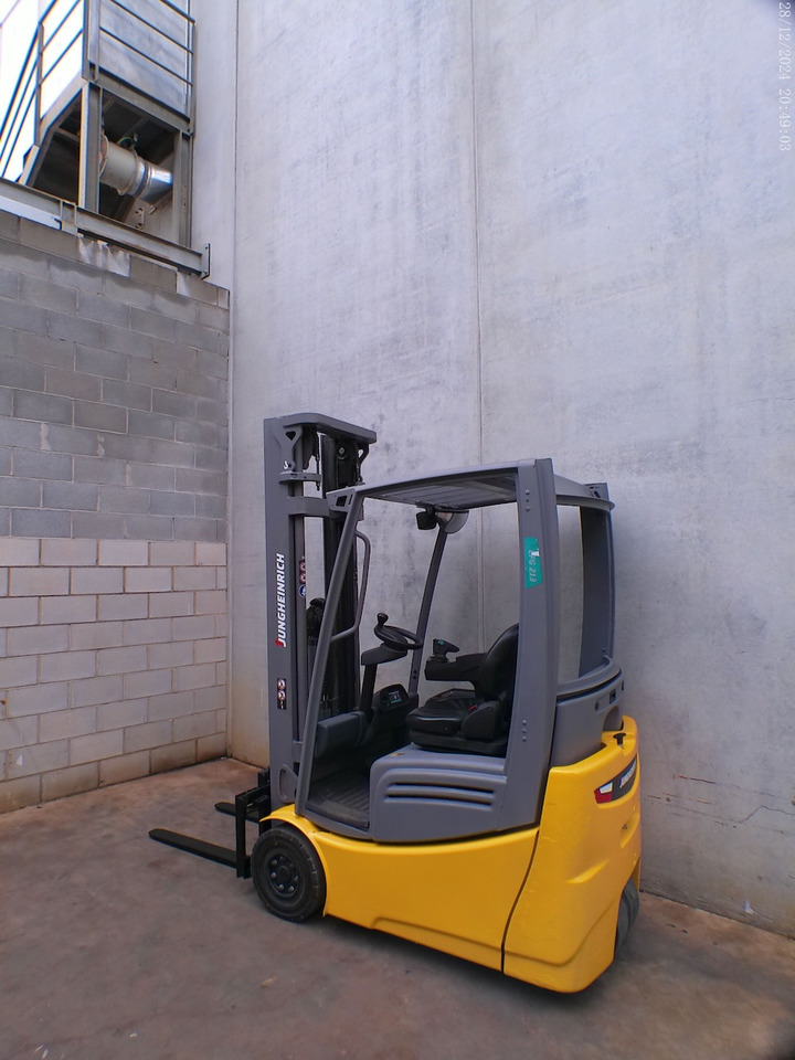 Jungheinrich EFG 213 550 DZ - 电动叉车:图4 Jungheinrich EFG 213 550 DZ - 电动叉车:图4