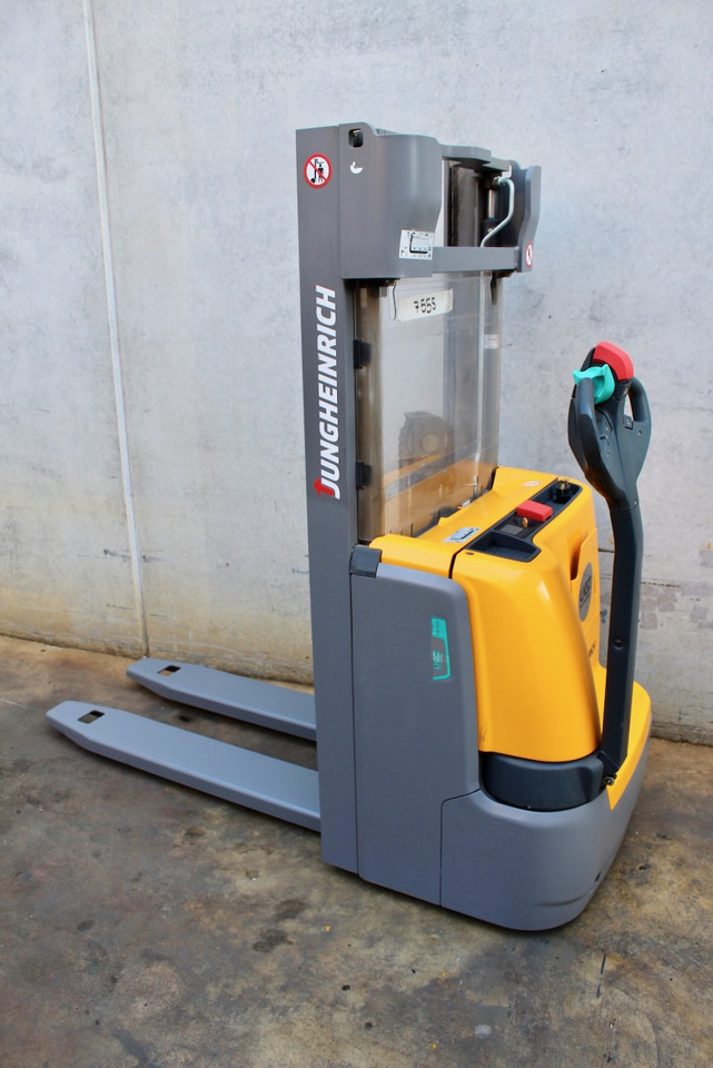 Jungheinrich EJC 110 250 ZZ LI-ion - 堆垛机:图1 Jungheinrich EJC 110 250 ZZ LI-ion - 堆垛机:图1