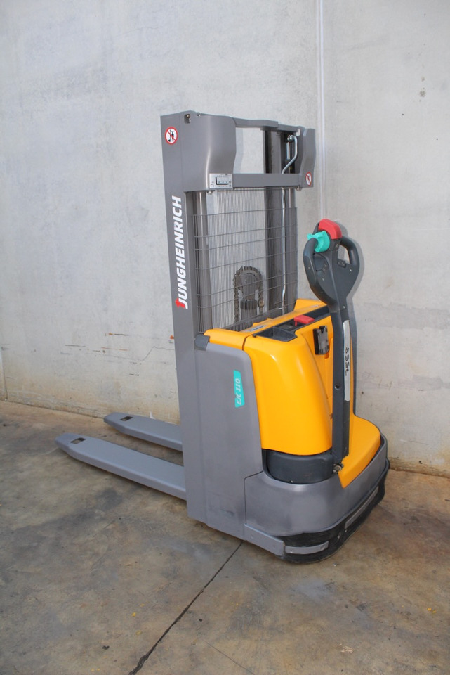 Jungheinrich EJC 110 250 ZZ - 堆垛机:图1 Jungheinrich EJC 110 250 ZZ - 堆垛机:图1