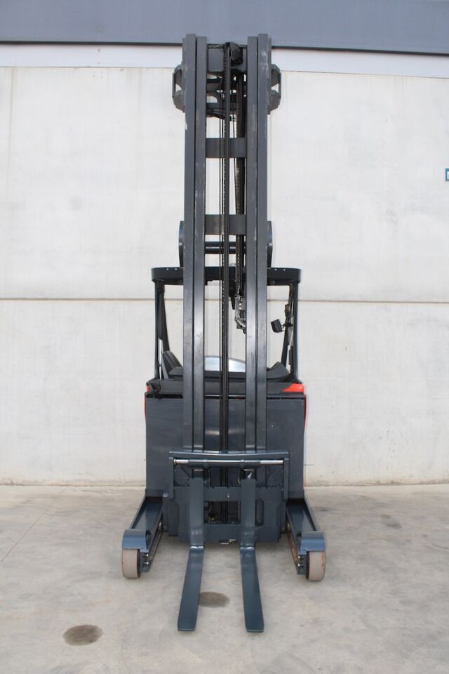 Linde R16HD - 前移式叉车:图5 Linde R16HD - 前移式叉车:图5