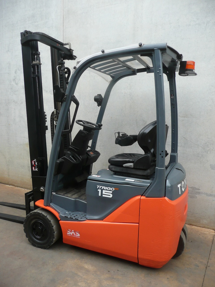 Toyota 8FBE15T - 电动叉车:图4 Toyota 8FBE15T - 电动叉车:图4