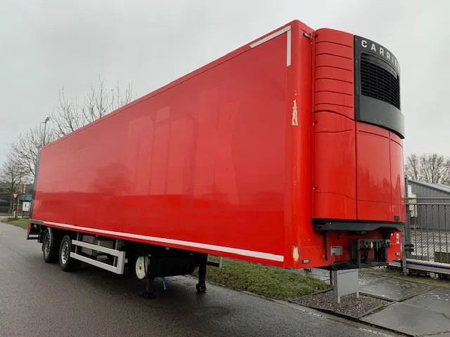 H.T.F. HTF 2 axle Frigo trailer 1 axle steering Carrier Vector city dubbele verdamper APK 03-2026 - 冷藏半拖车:图3 H.T.F. HTF 2 axle Frigo trailer 1 axle steering Carrier Vector city dubbele verdamper APK 03-2026 - 冷藏半拖车:图3