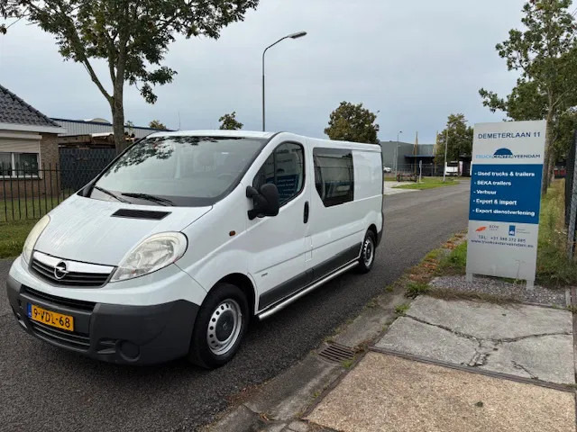 Opel Vivaro 2 2.0Cdti /84kW-E4 crew cab L2H1 - 紧凑型面包车, 康比货车:图3 Opel Vivaro 2 2.0Cdti /84kW-E4 crew cab L2H1 - 紧凑型面包车, 康比货车:图3