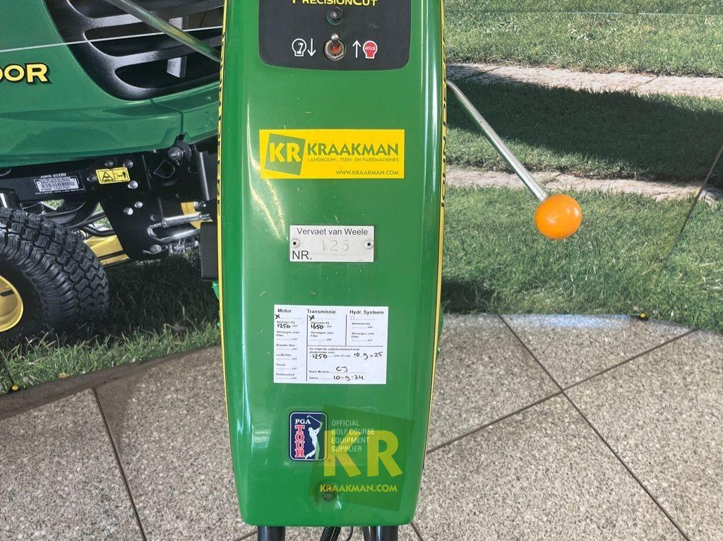 260SL Precision Cut Greenmaaier John Deere - 园林割草机:图2 260SL Precision Cut Greenmaaier John Deere - 园林割草机:图2