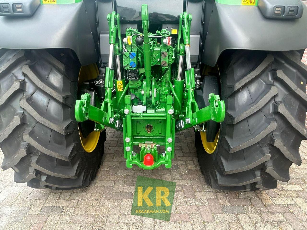 6120M John Deere - 拖拉机:图3 6120M John Deere - 拖拉机:图3