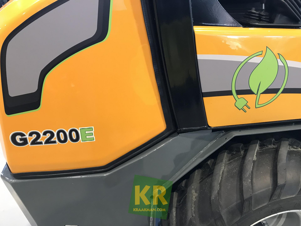 Giant G2200E - 紧凑型装载机:图4 Giant G2200E - 紧凑型装载机:图4